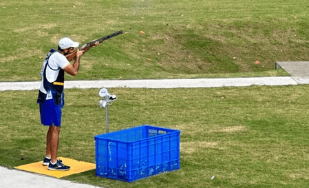 अंगद वीर सिंह बाजवा: भारत छोड़ कनाडा के लिए क्यों निशानेबाजी करेंगे?