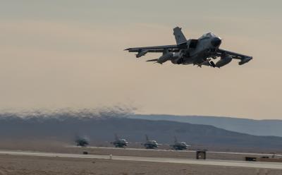 अमेरिका ने माना कुवैत में 'फ्रेंडली फायर' हादसे का शिकार हुए तीन लड़ाकू विमान