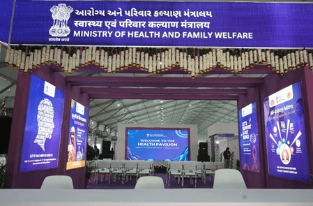 केंद्रीय स्वास्थ्य मंत्रालय ने 'वाइब्रेंट गुजरात क्षेत्रीय प्रदर्शनी 2026' में व्यापक स्वास्थ्य मंडप स्थापित किया