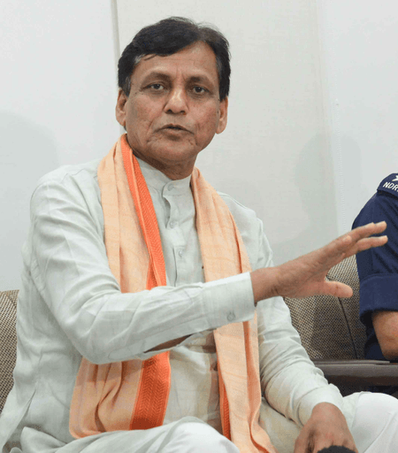 नित्यानंद राय ने एनडीए सरकार की गिनाईं उपलब्धियां, बोले - 'बिहार का व्यापक विकास मोदी सराकर की प्राथमिकता'