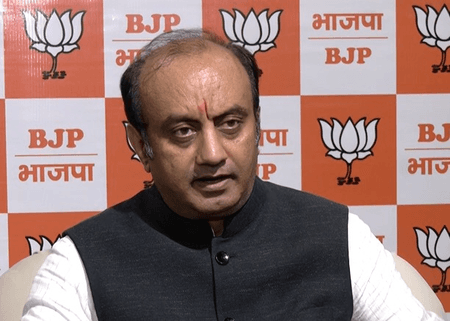 सुधांशु त्रिवेदी ने उमर अब्दुल्ला पर साधा निशाना, अशोक स्तम्भ विवाद पर उठाए सवाल