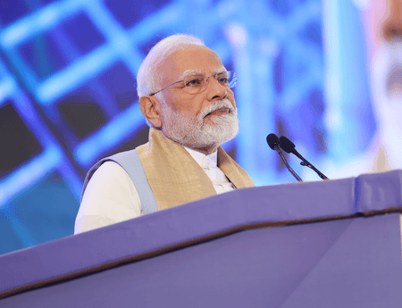 पंडित जवाहरलाल नेहरू की 61वीं पुण्यतिथि पर पीएम मोदी ने दी श्रद्धांजलि