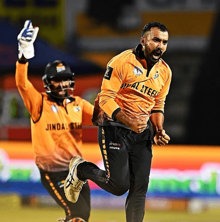 महाराजा ट्रॉफी 2025 : ड्रैगन्स को 110 रन से रौंदकर फाइनल में टाइगर्स