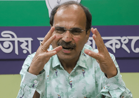 बीजेपी ने जीएसटी को 'गब्बर सिंह टैक्स' में किया तब्दील: अधीर रंजन चौधरी