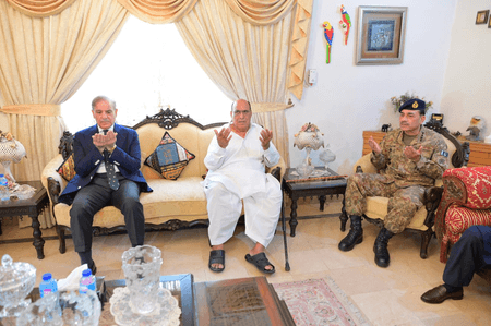 पाक पीएम शहबाज शरीफ का कबूलनामा, "9-10 मई की रात भारतीय सेना ने एयर स्ट्राइक की थी"