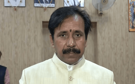 संवैधानिक प्रतिष्ठानों पर हमला बोलने का काम कर रहीं ममता बनर्जी : अनिल राजभर