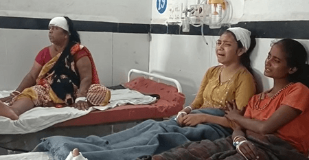 बागेश्वर धाम में विश्राम गृह की दीवार गिरी, एक श्रद्धालु की मौत