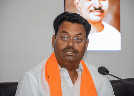 कैबिनेट की बैठक में नीतीश कुमार ने नई सरकार को मार्गदर्शन देने का दिया भरोसा : मंत्री लखेंद्र पासवान