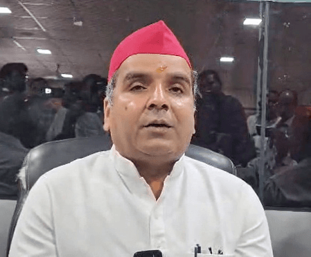 धर्मेंद्र यादव का भाजपा पर हमला, पूजा पाल के बयान की जांच की उठाई मांग