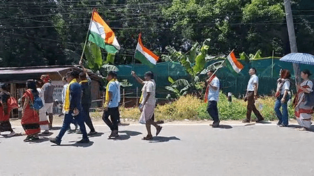 त्रिपुरा से दिल्ली तक पैदल मार्च पर निकले तिप्रासा समुदाय के लोग, आखिर मुद्दा क्या?