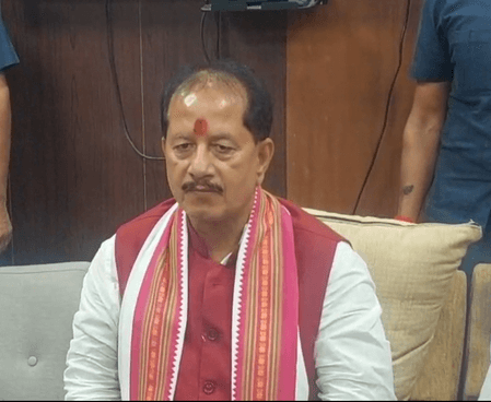 पाकिस्तान प्रायोजित आतंकवाद का करारा जवाब देगा भारत : विजय कुमार सिन्हा