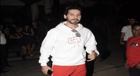 मीठी नदी सफाई घोटाला मामला, अभिनेता डिनो मोरिया ईओडब्ल्यू अधिकारियों के सामने हुए पेश