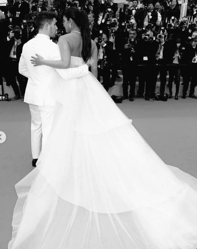 प्रियंका ने निक को बताया 'अनमोल खजाना', सोशल मीडिया पर लिखा दिल छू लेने वाला नोट