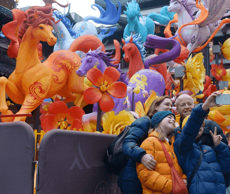 'दर्शक' से 'भागीदार' तक: अश्व वर्ष के वसंत उत्सव के दौरान वैश्विक सांस्कृतिक प्रतिध्वनि