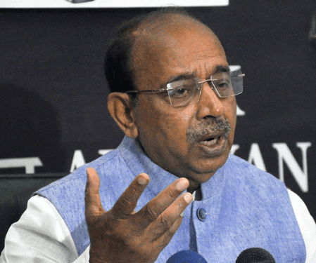 विजय गोयल की मांग, देशभर में बच्चों और बुजुर्गों की सुरक्षा के लिए 'नो डॉग्स ऑन स्ट्रीट' नीति बने