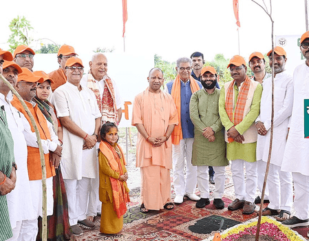 यूपी: आठ साल में लगे 204 करोड़ पौधे, पांच लाख एकड़ में हुआ वनाच्छादन : मुख्यमंत्री योगी