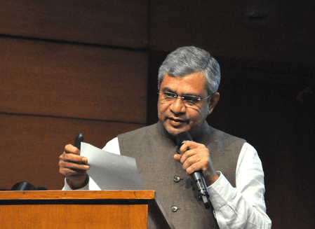 पत्तन, पोत परिवहन और जलमार्ग मंत्रालय ने स्वच्छता और सुशासन के लिए विशेष अभियान चलाया