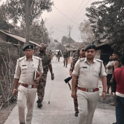 मालदा में ईद के दिन बाजार की छत गिरने से एक की मौत, दूसरा घायल