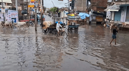 राजस्थान में मूसलाधार बारिश से कई जिले जलमग्न, जनजीवन अस्त-व्यस्त
