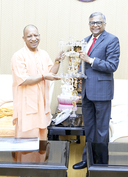 टाटा संस ने उत्तर प्रदेश के निवेश-हितैषी माहौल की प्रशंसा, राज्य के साथ सहयोग का दिया भरोसा