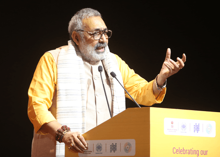 गिरिराज सिंह ने राहुल को बताया 'नकली गांधी', कहा- 'वह झूठ बोल रहे हैं'