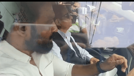 बसपा में जाने की अटकलों पर आजम बोले- जेल में किसी से बात नहीं, अनुमान लगाने वाले ही बताएं