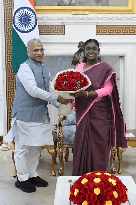 राज्यसभा के उपसभापति हरिवंश ने राष्ट्रपति द्रौपदी मुर्मू से की मुलाकात