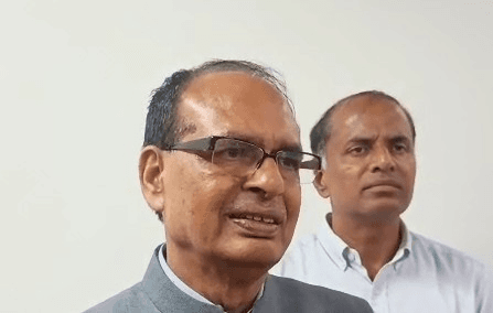 शिवराज सिंह चौहान ने विजय रूपाणी को दी श्रद्धांजलि, बोले- 'हो सके तो फिर लौट के आना'