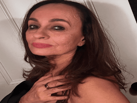 सोनी राजदान बर्थडे: 'आहिस्ता-आहिस्ता' से शुरू हुआ बॉलीवुड का सफर शादी के बाद थमा, 62 की उम्र में पूरी की बेटी संग काम की ख्वाहिश