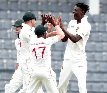 22 साल बाद इंग्लैंड में ऐतिहासिक टेस्ट वापसी के लिए तैयार जिम्बाब्वे