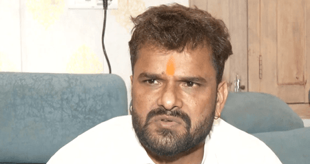 जंगलराज छोड़िए, रोजगार-पलायन पर कब बोलेंगे एनडीए नेता: खेसारी लाल यादव