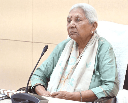 'वंदे मातरम' हमारी आत्मा की धड़कन, अस्मिता का प्रतीक: राज्यपाल आनंदीबेन पटेल