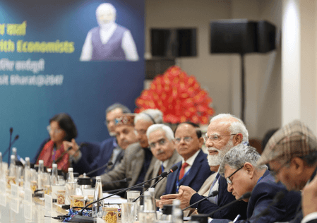 अर्थशास्त्रियों और विशेषज्ञों के साथ मुलाकात पर पीएम मोदी ने कहा- सार्थक संवाद हुआ