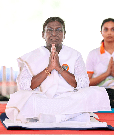 ‘हूल दिवस’ पर राष्ट्रपति द्रौपदी मुर्मू ने वीर सेनानियों को दी श्रद्धांजलि