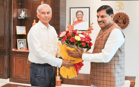 मध्य प्रदेश के मुख्य सचिव अनुराग जैन को मिला एक साल का एक्सटेंशन, सीएम ने दी बधाई