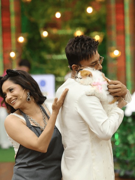 अंकिता लोखंडे ने अपनी पेट मौ के साथ शेयर कीं प्यारी तस्वीरें, ‘लाफ्टर शेफ्स’ के खास एपिसोड का दिया हिंट