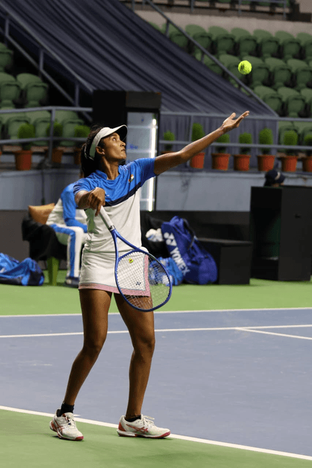 बारिश के कारण बिली जीन किंग कप मैच रुका, थाईलैंड ने भारत पर शुरुआती बढ़त बनाई