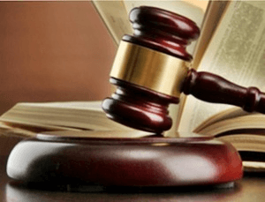 मुंबई पुलिस की ईओडब्ल्यू ने जमीन घोटाले में आईपीएस अधिकारी के पति के खिलाफ चार्जशीट दायर किया