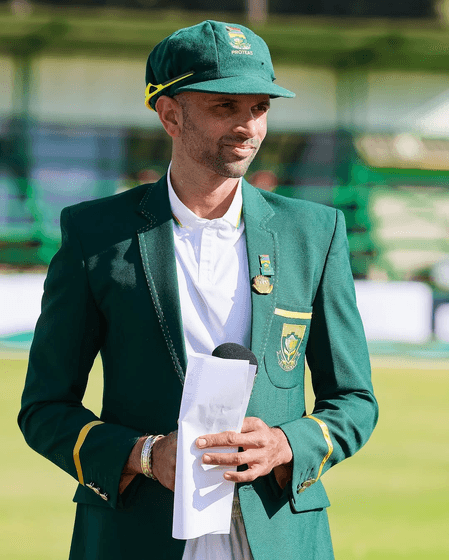 इंग्लैंड दौरे के लिए साउथ अफ्रीकी टीम का ऐलान, महाराज समेत इन खिलाड़ियों की वापसी