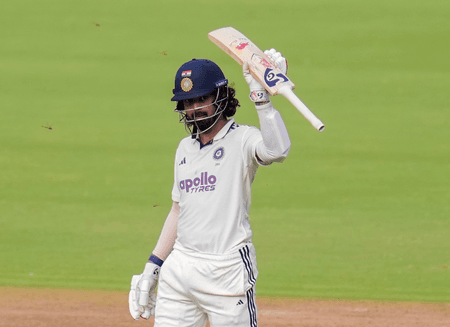 अहमदाबाद टेस्ट : केएल राहुल का अर्धशतक, पहले दिन की समाप्ति पर भारत का स्कोर 121/2