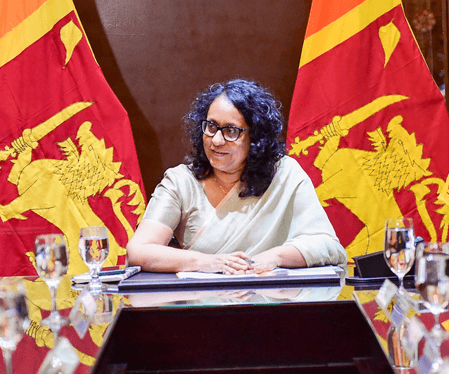 श्रीलंका में 25 जिलों के 300 छात्रों को दी गई महात्मा गांधी स्कॉलरशिप