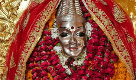 सावन की चतुर्दशी : शुभ योगों के बीच करें वरलक्ष्मी व्रत, विष्णु प्रिया को ऐसे करें प्रसन्न