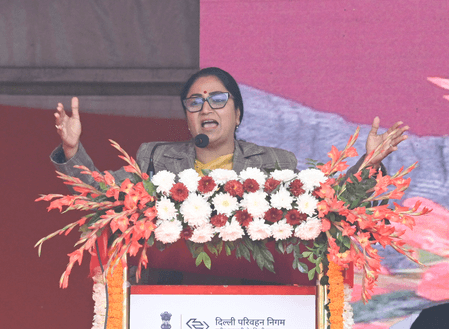 उद्योग हितैषी फैसलों से दिल्ली में ‘ईज ऑफ डूइंग बिजनेस’ को मिली नई गति: सीएम रेखा गुप्ता