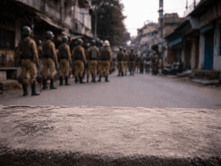 नेपाल: सीमावर्ती जिले में सांप्रदायिक झड़प के बाद सर्वदलीय बैठक, शांति की अपील