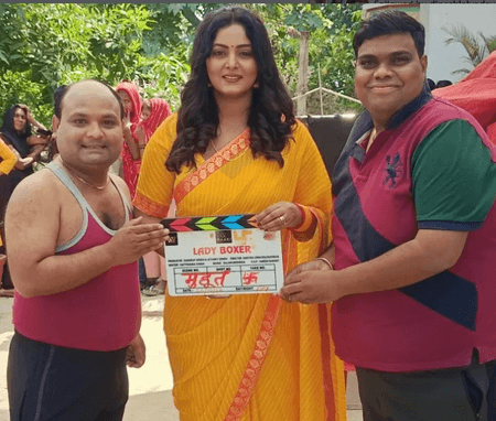 आजमगढ़ की गलियों में दिखेगा अंजना सिंह का एक्शन, शुरू हुई 'लेडी बॉक्सर' की शूटिंग