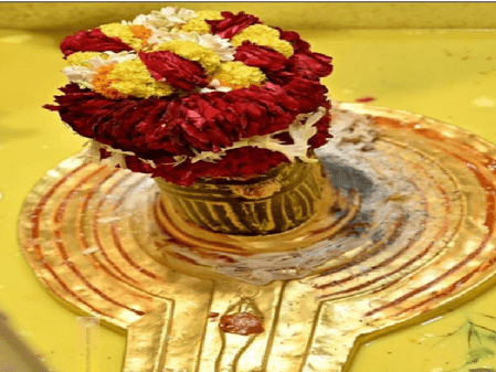 1 मार्च का पंचांग: रवि प्रदोष व्रत से होगी महीने के पहले दिन की शुरुआत, जानें कब से लगेगा राहुकाल