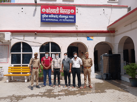 ग्रेटर नोएडा : इकोविलेज-1 में मेंटेनेंस स्टाफ की गुंडागर्दी, रेजिडेंट्स के साथ की मारपीट, चार आरोपी गिरफ्तार