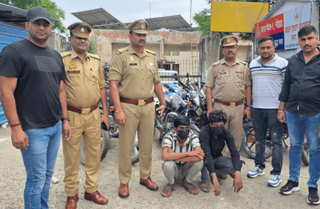 नोएडा : दोपहिया वाहन चोरी करने वाले गैंग का भंडाफोड़, दो गिरफ्तार, 15 गाड़ियां बरामद