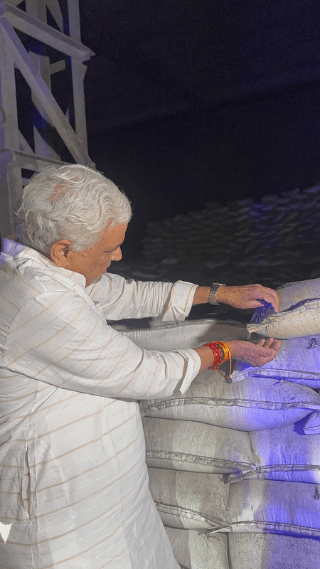 बीकानेर: कृषि मंत्री किरोड़ी लाल मीणा ने जब्त किए नकली उर्वरक, फैक्ट्रियां सील