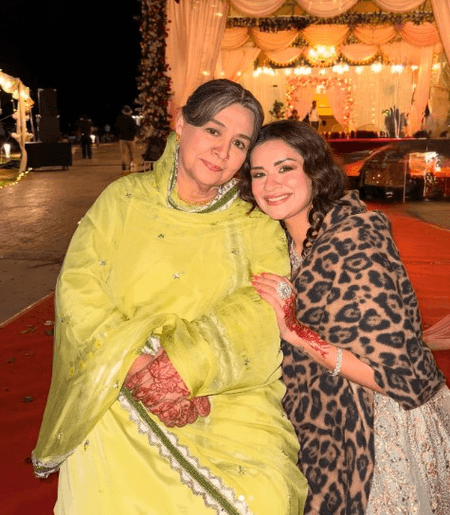 अवनीत कौर ने साझा किए फरीदा जलाल संग खूबसूरत लम्हे, कहा- स्क्रीन शेयर करना सौभाग्य की बात